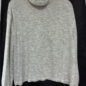 Universal Thread Light Gray Turtleneck Sweater